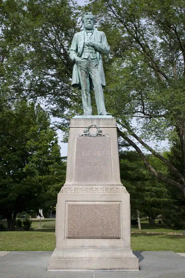 Statue of Ulysses S Grant in Grant Park Galena IL