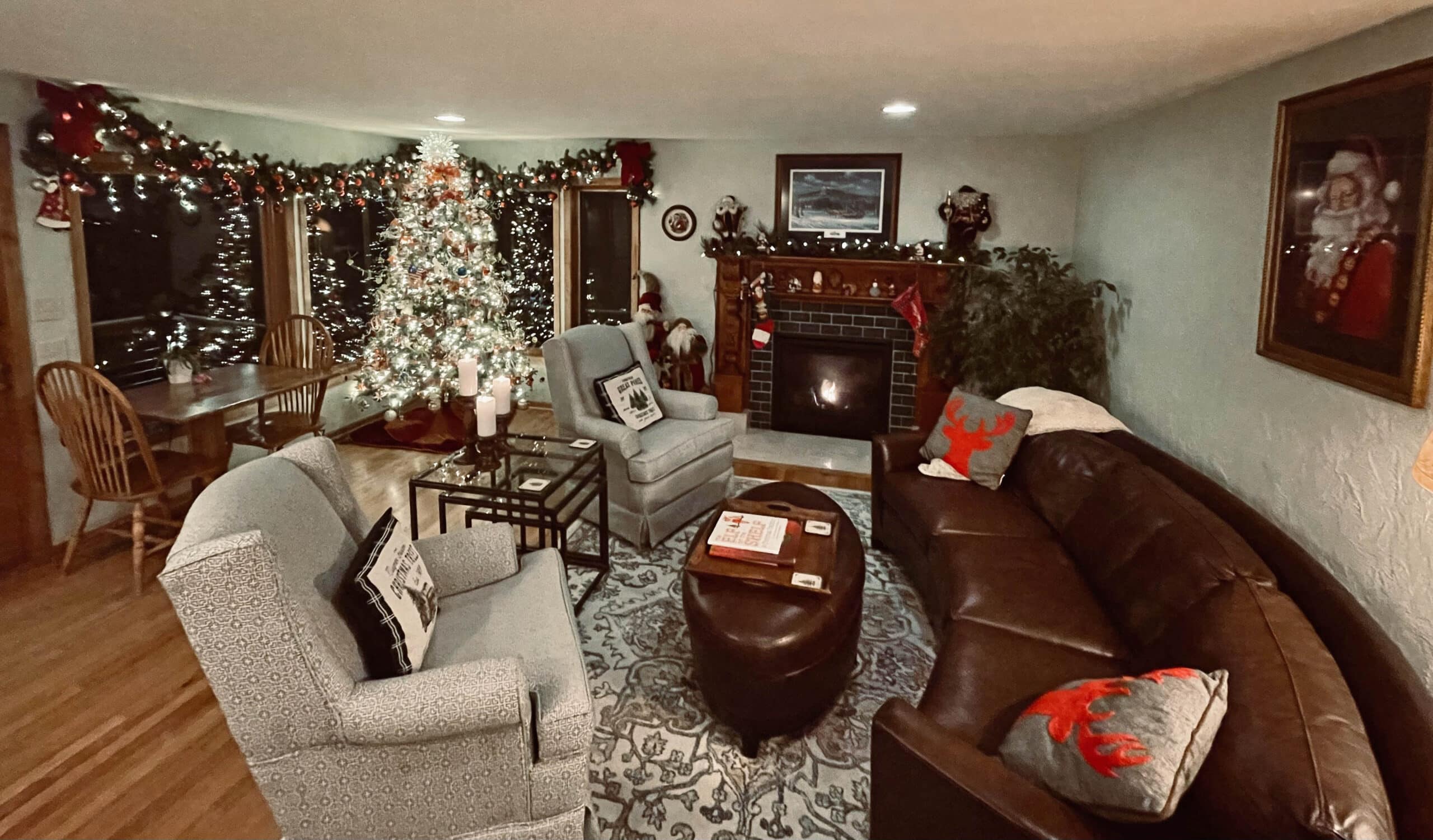 hawk Valley Dining room decked out for Christmas