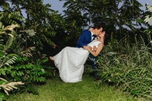 wedding kiss bliss